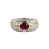 Gold ring with ruby and diamonds. Ruby 21th century - photo 3