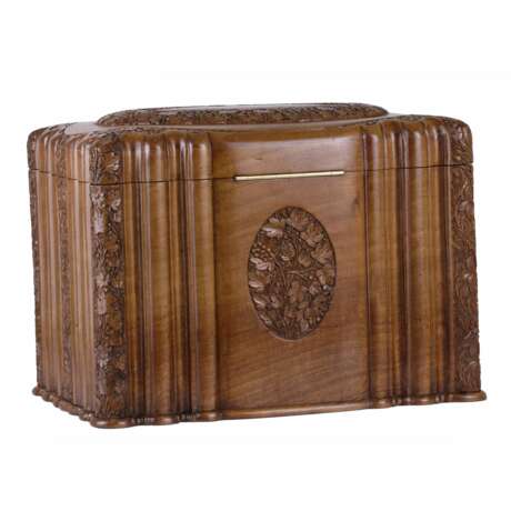 Humidor in Art Deco style. Carved wood 20th century - photo 3