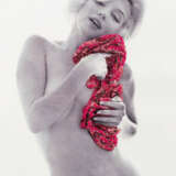 Bert Stern (New York 1929 - New York 2013). Marilyn - Uniquely Jewelled. - Foto 1