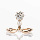 Gold-Ring mit Altschliffdiamant und Perle. - Foto 1