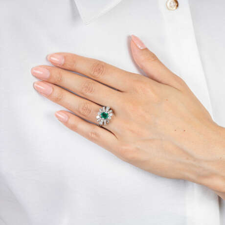 Smaragd-Diamant-Ring. - photo 3