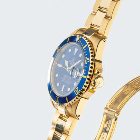 Rolex. Herren-Armbanduhr 'Submariner Date' Blue Dial. - photo 2