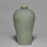 A CELADON STONEWARE INCISED MAEBYONG - photo 3