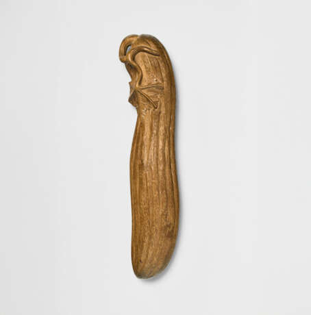 A CARVED WOOD SASHI-NETSUKE GOURD - photo 1