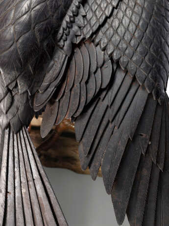 AN IRON ARTICULATED SCULPTURE OF A CROW - photo 6