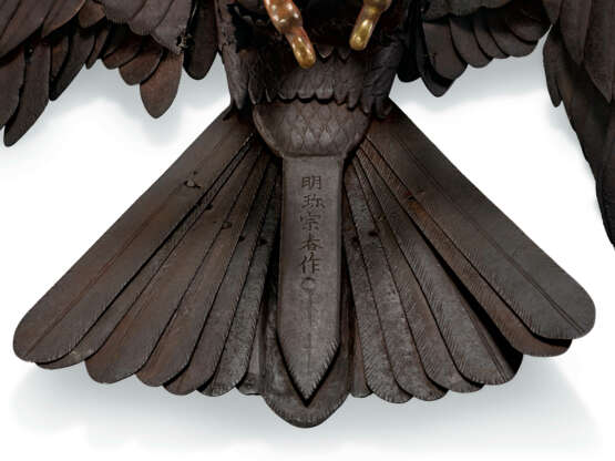 AN IRON ARTICULATED SCULPTURE OF A CROW - photo 9