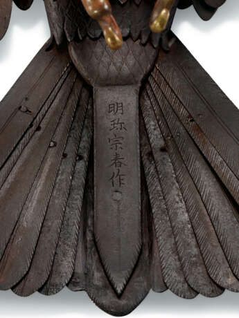 AN IRON ARTICULATED SCULPTURE OF A CROW - фото 10