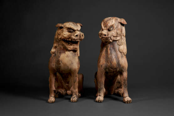 A PAIR OF CARVED WOOD SCULPTURES OF KOMA-INU (LION DOG) - photo 1