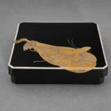 A LACQUER WRITING BOX (SUZURIBAKO) - photo 2