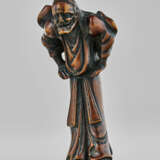 A CARVED WOOD NETSUKE OF A DEMON (ONI) - photo 2