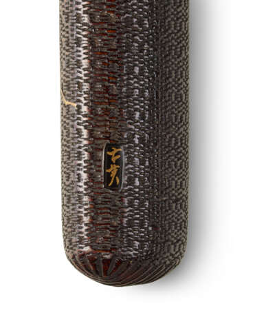 A LACQUERED WOVEN RATTEN PIPECASE WITH INSECTS - photo 3