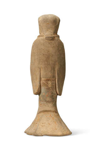 A LARGE PAINTED POTTERY FIGURE OF AN ATTENDANT - Foto 2