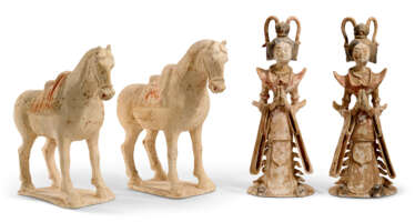 A PAIR OF PAINTED POTTERY FIGURES OF HORSES AND A PAIR OF PAINTED POTTERY FIGURES OF COURT LADIES