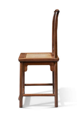 A PAIR OF HARDWOOD SIDE CHAIRS - фото 2