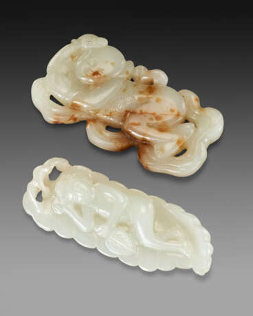 TWO WHITE JADE FIGURAL CARVINGS - photo 1