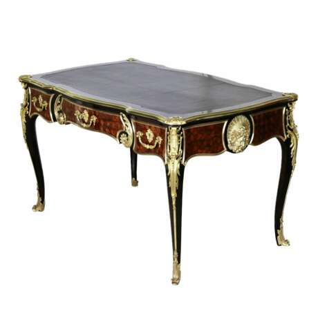 Magnificent writing desk in wood and gilded bronze Louis XV style. Wood 19th century - photo 1