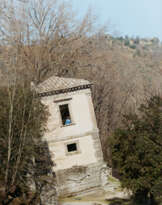 Annette Kelm. Your House is My Castle