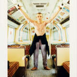 Wolfgang Tillmans. Lars in tube - Foto 1