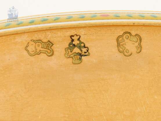 Schnupftabakdose: exquisite, extrem seltene französische Gold-Emaille-Schnupftabakdose, "JEB"Joseph-Etienne Blerzy, Paris um 1760-1780 - фото 6