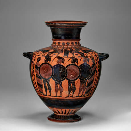 AN ATTIC BLACK-FIGURED HYDRIA - Foto 1