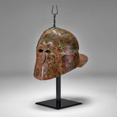 A GREEK BRONZE APULO-CORINTHIAN HELMET - photo 1