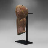 A GREEK BRONZE UPPER ARM-GUARD - фото 3