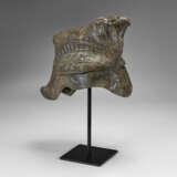 A ROMAN PARTIALLY-TINNED BRONZE CAVALRY HELMET - photo 5