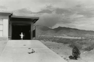 GARRY WINOGRAND (1928-1984)