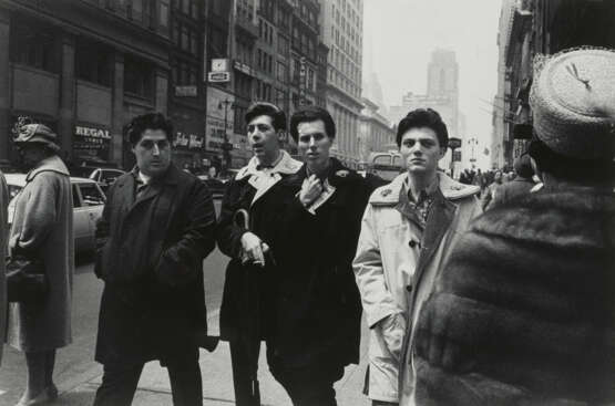 GARRY WINOGRAND (1928-1984) - photo 1