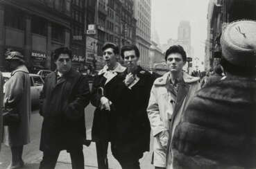 GARRY WINOGRAND (1928-1984)