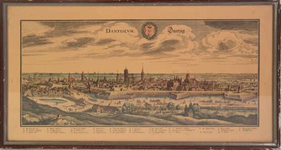 "Panorama der Stadt Danzig", kolorierter Kupferstich, mit zugehöriger Bildbeschreibung am unteren Bildrand, Blatt gebräunt, 19,5x42,5 cm, hinter Glas und Rahmen - photo 1