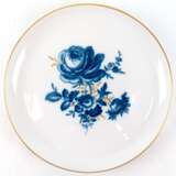 Meissen-Teller, blauer Blumendekor mit Goldgräsern und Goldrand, 1. Wahl, Dm. 18 cm - photo 1