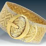 Armband: ungewöhnliches , aufwändig gefertigtes vintage Armband in Form eines Gürtels, 18K Gold - фото 2