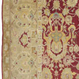 AN AGRA CARPET - Foto 4