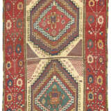 A SOUTH CAUCASIAN RUG - Foto 1