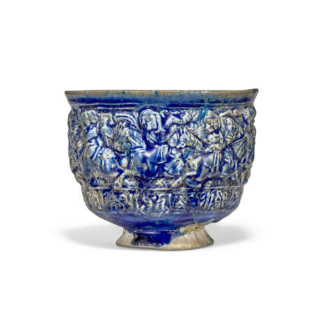 A COBALT-BLUE MOULDED NISHAPUR POTTERY BOWL - фото 3