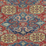 A SOUMAC CARPET - photo 2