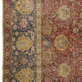 A SILK AND METAL-THREAD KOUM KAPI RUG - фото 4