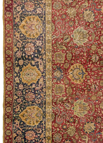 A SILK AND METAL-THREAD KOUM KAPI RUG - фото 4