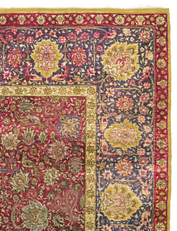 A SILK AND METAL-THREAD KOUM KAPI RUG - фото 5