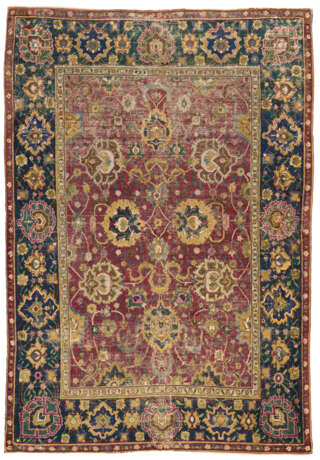 A SAFAVID ISFAHAN RUG - Foto 1