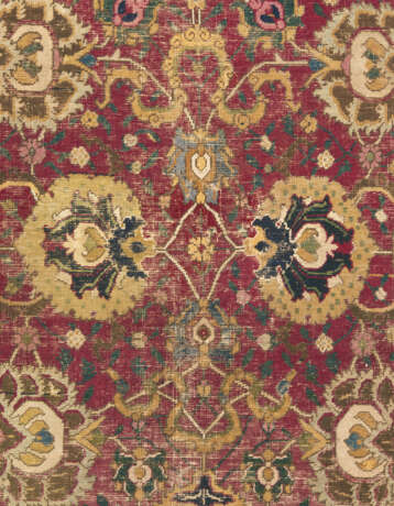 A SAFAVID ISFAHAN RUG - Foto 2