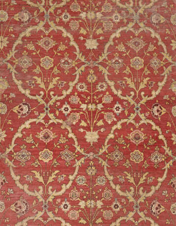 A SIGNED SILK HEREKE CARPET - фото 2