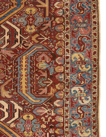 A WEST ANATOLIAN `DRAGON` RUG - Foto 3