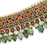 A DIAMOND-SET ENAMELLED GOLD CHOKER - фото 4