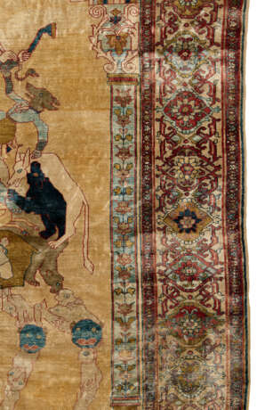 A PICTORIAL SILK HERIZ PRAYER RUG - photo 5