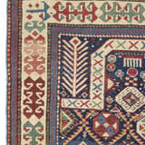 AN AKSTAFA PRAYER RUG - Foto 4