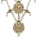 A REVERSIBLE FIVE-ROW DIAMOND-SET PEARL NECKLACE - фото 4