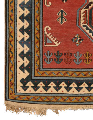 A SHIRVAN LONG RUG - Foto 5