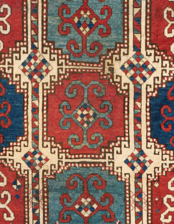 A MOGHAN RUG - photo 2